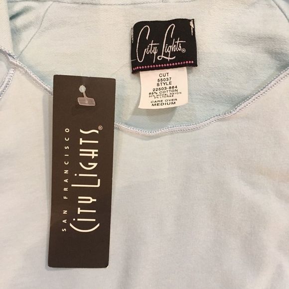 City Lights San Francisco Hooded Long Sleeve Crop - Picture 4 of 5